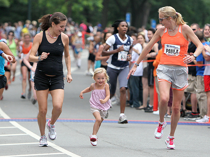 2 pregnant runner ciaza sport