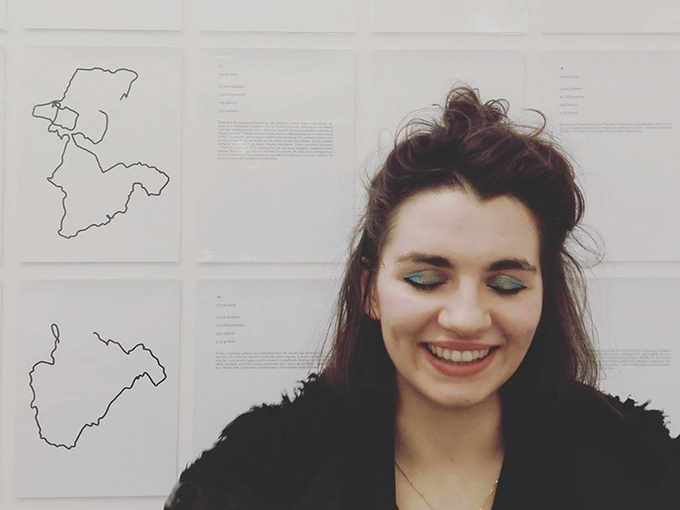 3 Izabela eska Zakret zawiych inii juz zrealizowanego planu sytuacja rysunkowa ze slimakami 500 x 500 cm Galeria Sztuki im Jana Tarasina w Kaliszu 2018