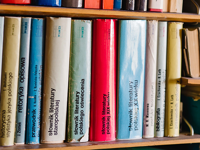 7 Micha Gowiski reading room books ksiazki czytanie enter the room rozmowa